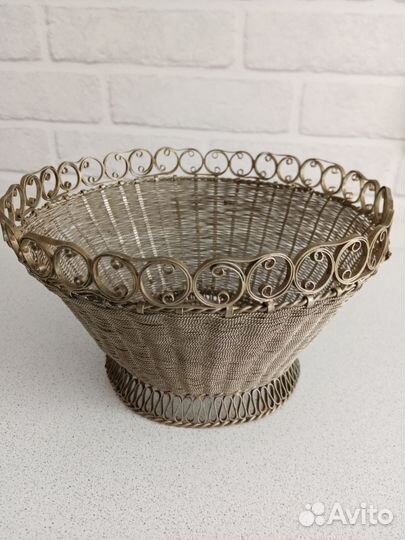 Поднос,фруктовница, чайник