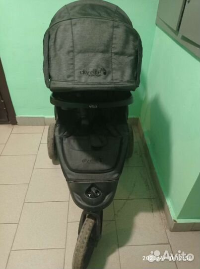 Прогулочная коляска bebi jogger