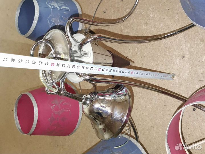 Люстра потолочная и два настенных бра