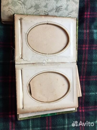 2 старинных фото альбома, 64 фото, цена за все