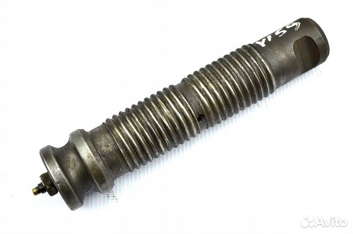 Болт рессорного кронштейна, передний мост volvo FH