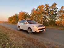 Mitsubishi Outlander 2.0 CVT, 2012, 200 000 км, с пробегом, цена 1 500 000 руб.