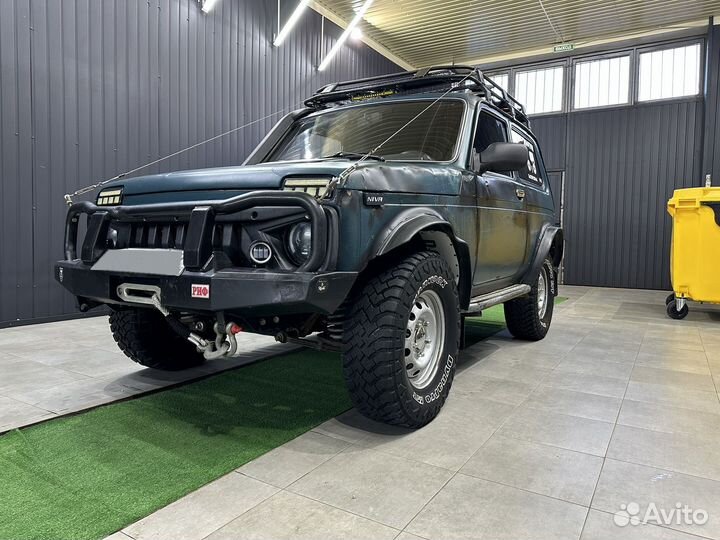 LADA 4x4 (Нива) 1.7 МТ, 2000, 75 000 км