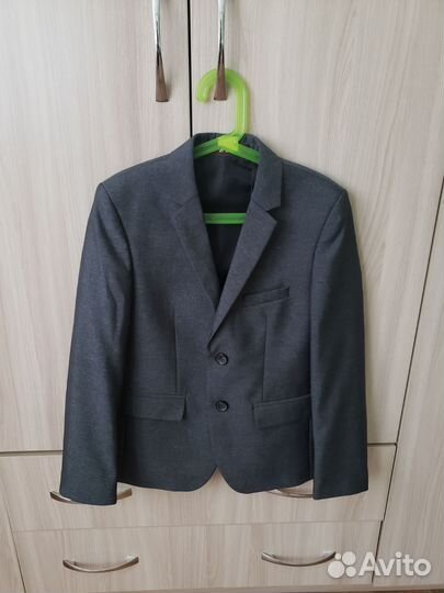 Пиджак школьный
