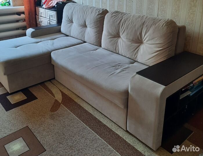 Угловой диван бу