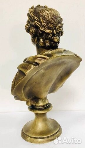 Бюст. Петр Великий. Бронза