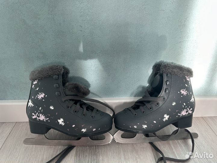 Коньки детские