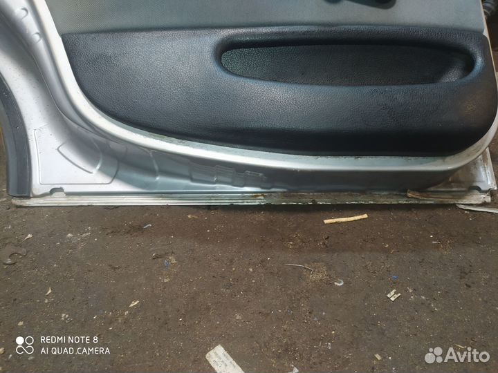 Дверь задняя левая Peugeot 406