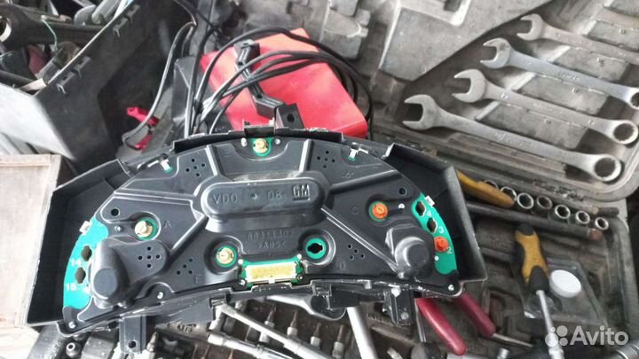 Щиток приборов опель мерива