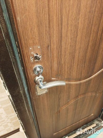 Дверь входная бу