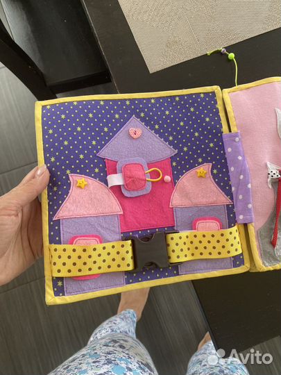 Развивающая книга из фетра