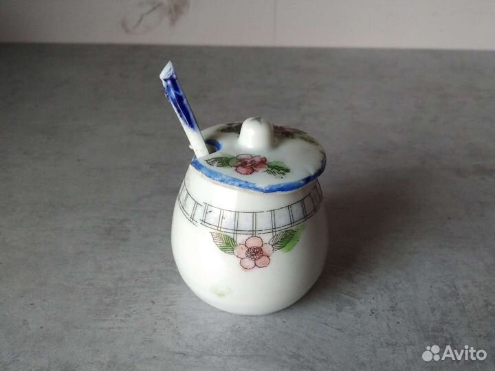 Сахарница фарфоровая