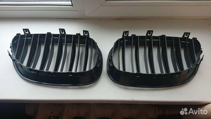 Ноздри решетка bmw e60 черные