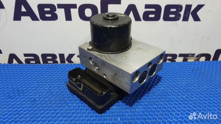 Блок ABS Mercedes-Benz C-Class