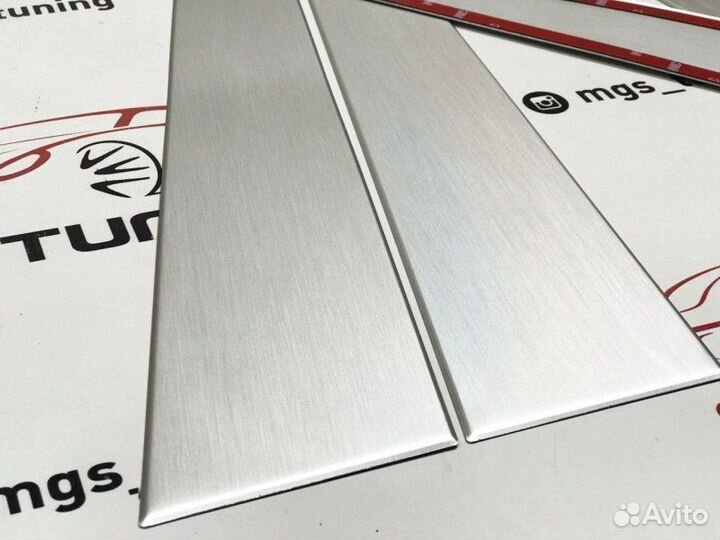 Накладки на стойки дверей Mercedes w222 Maybach