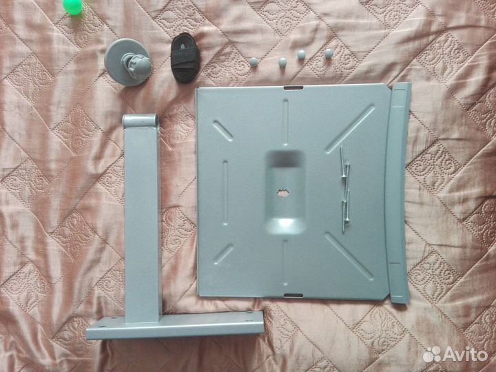 Кронштейн для телевизора на стену