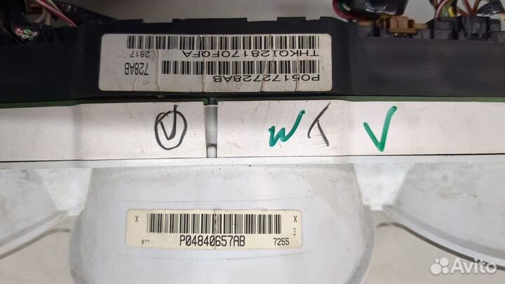 Щиток приборов Dodge Avenger 2007, 2008