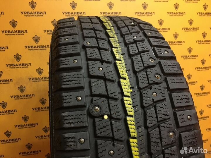 Dunlop SP Winter Ice 01 215/50 R17 95T