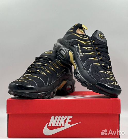 Кроссовки Nike Air max tn plus