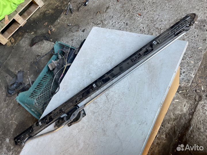 Задняя шторка bmw e60