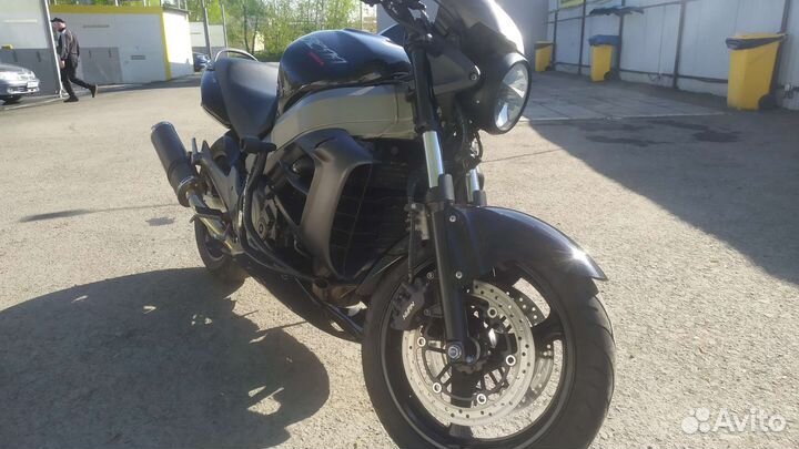 Продам Honda x11