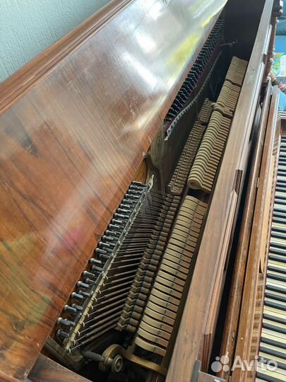 Пианино H.Peters & Co