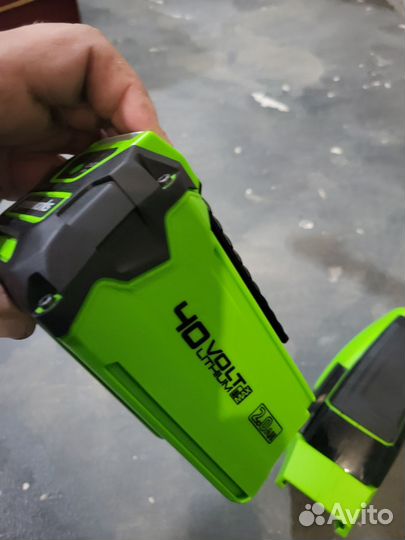 Триммер аккумуляторный GreenWorks 40V