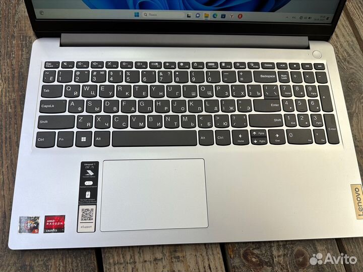 Новый ноутбук Lenovo 15,6