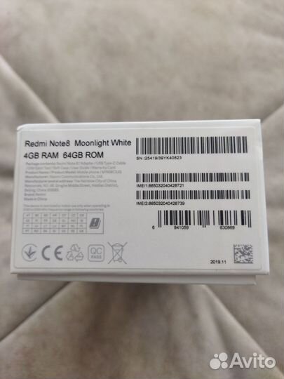 Телефон Xiaomi Redmi note 8