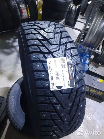Hankook Winter i'Pike X W429A 235/60 R18 107T