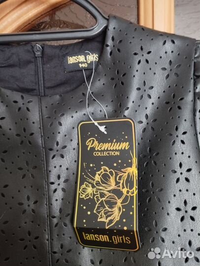 Платье для девочки 140