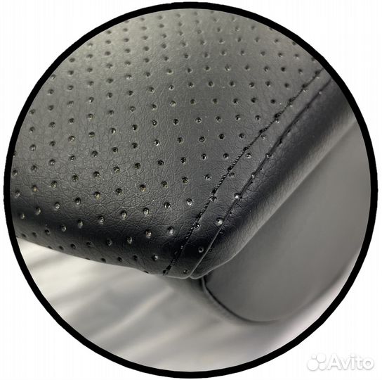 Премиум подлокотник Renault Duster 2