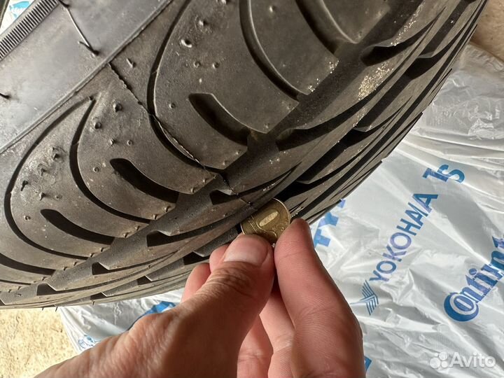 Pirelli P Zero Nero 205/40 R17