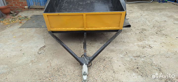 Прицеп легковой