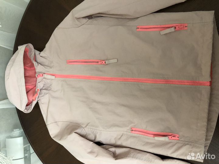 Ветровка для девочки