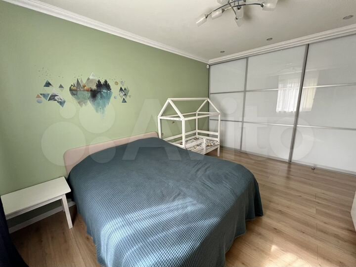 2-к. квартира, 54 м², 2/15 эт.