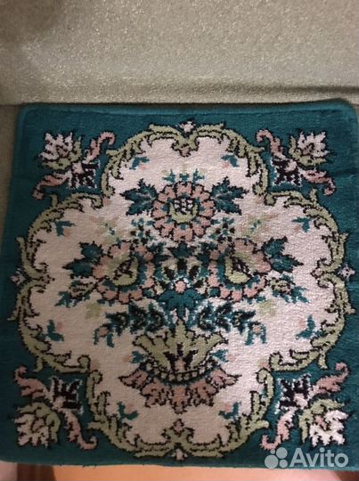 Коврик на кресло