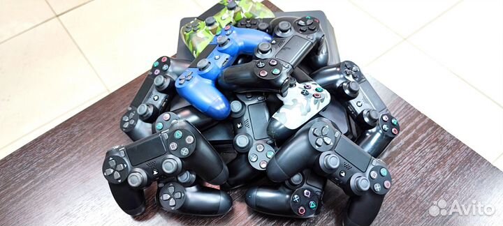 Геймпады dualshock 4 оригинальные бу