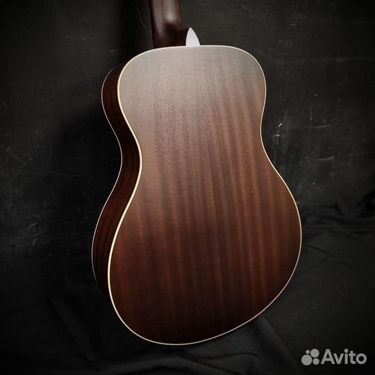 Baton Rouge L1LS/F Antique гитара с широким грифом