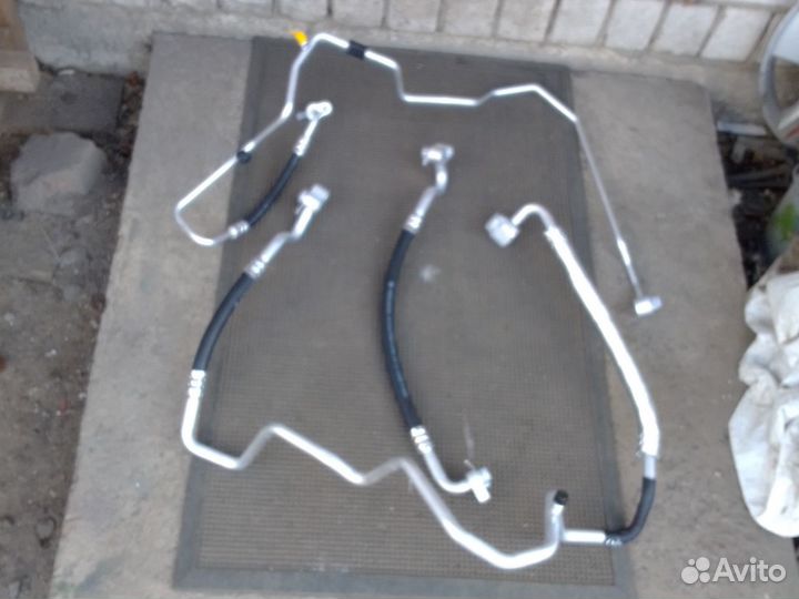 Трубка кондиционера 6RU820721 Фольксваген Поло