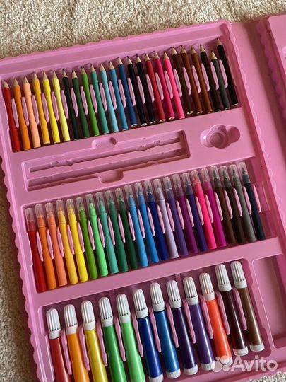 Карандаши фломастеры мелки
