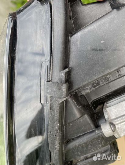 Фара левая Skoda Octavia A7