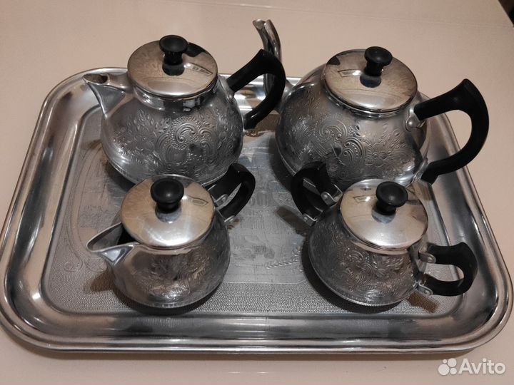 Сервиз металлический