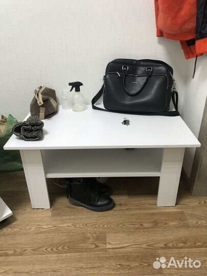 Журнальный стол