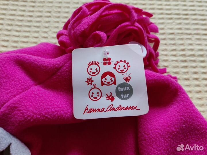 Новая шапка HannaAndersdon S флис мех