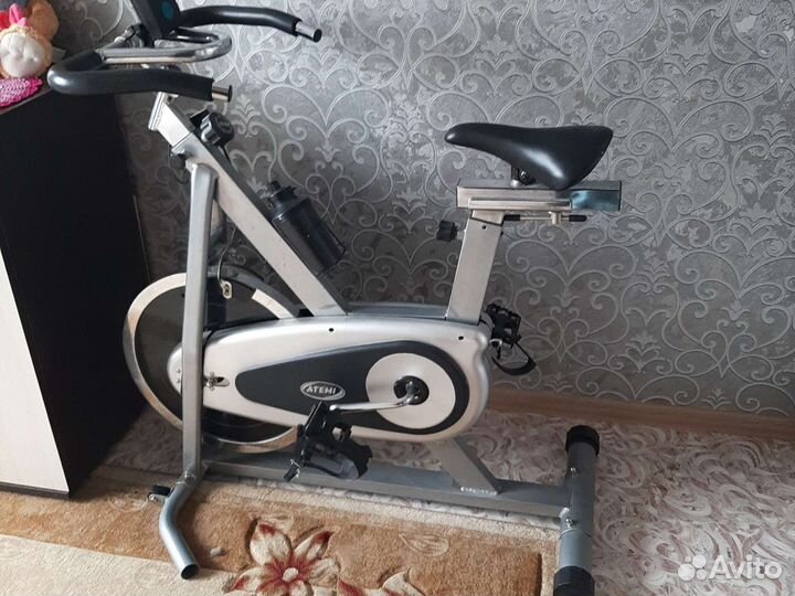 Велотренажер бу