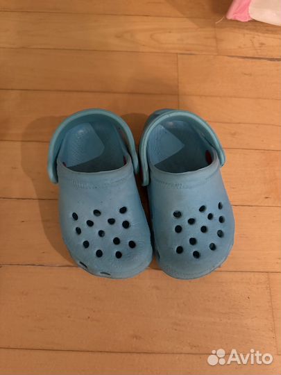 Сандалии Ecco и crocs для мальчика 24 размер