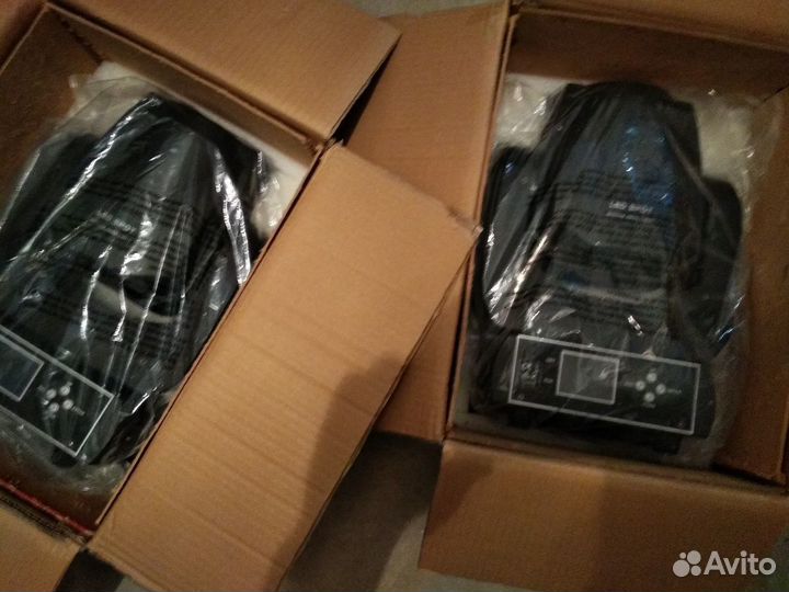 Moving head LED 90 watt spot+сумка с ложементом