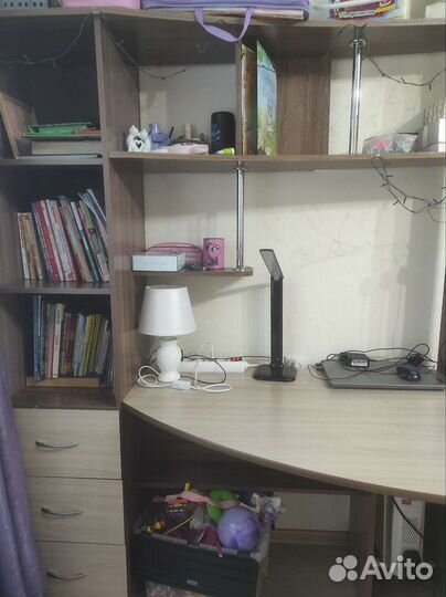 Компьютерный стол