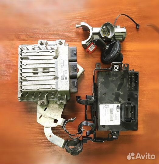 Блок управления двигателем Пежо Боксер 3 евро-5